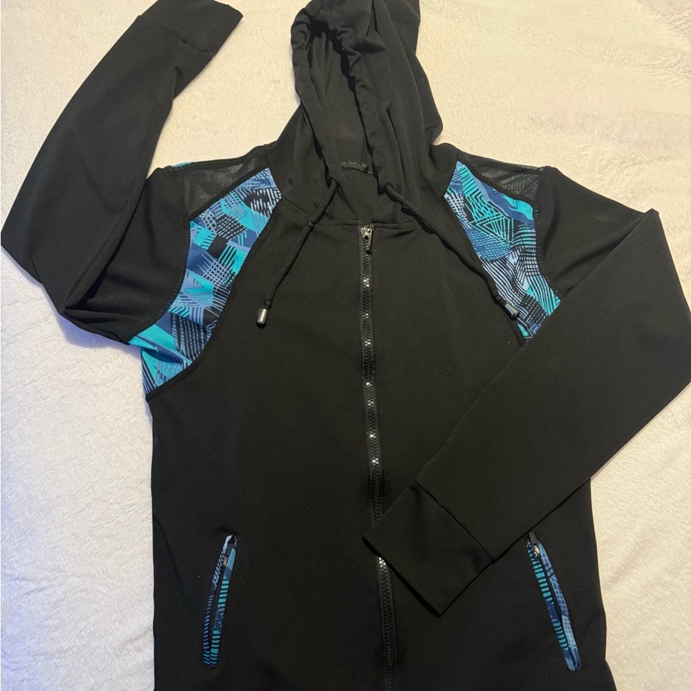 3 piece black and Blue Geometric Hoodie w/lace tank top and matching leggings.